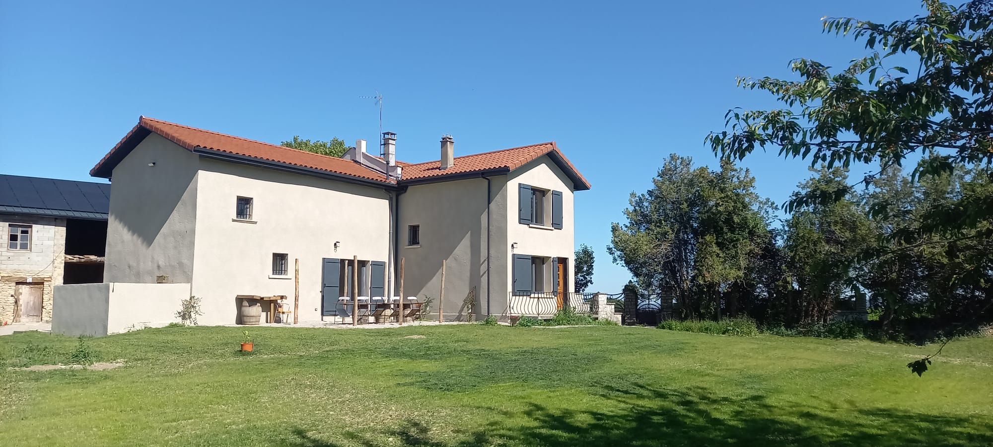 gite Bourguoin domaine du loup exterieur